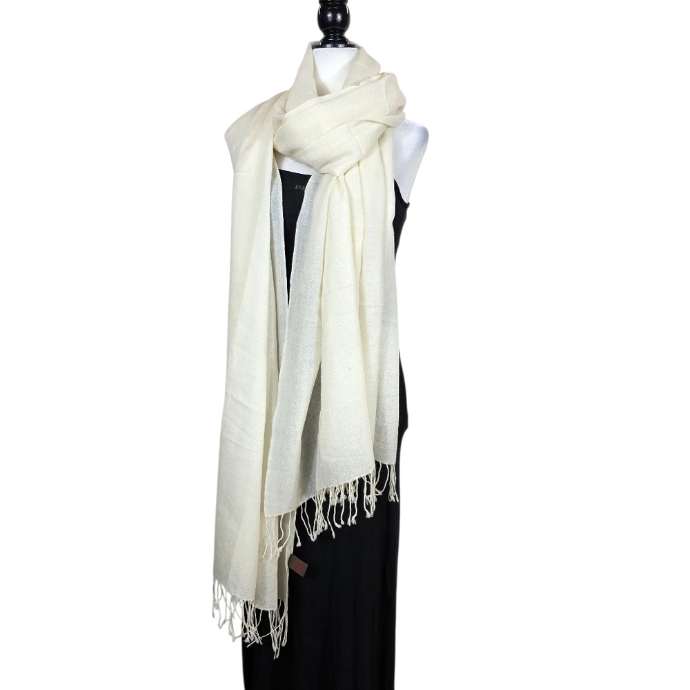 Danier Wool fringe scarf